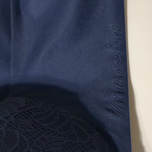 Victoria’s Secret Navi blue size 34 DDD bra - Picture 9 of 9